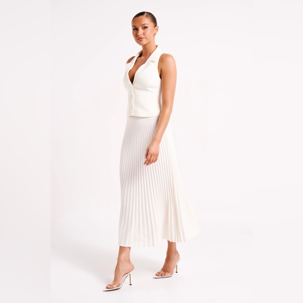 MESHKI white pleated maxi skirt